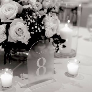 Acrylic arch table numbers (1-15)